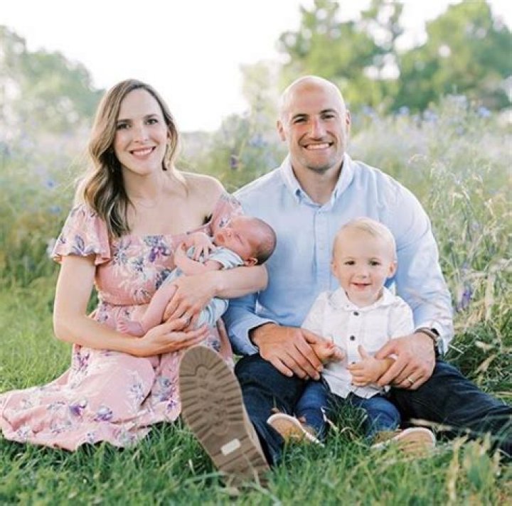 Rex Burkhead Biography, Age, Height, Wife, Net Worth, Family