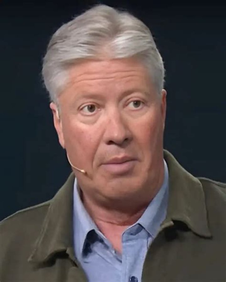 Robert Morris Biography, Age, Height, Wife, Net Worth, Family