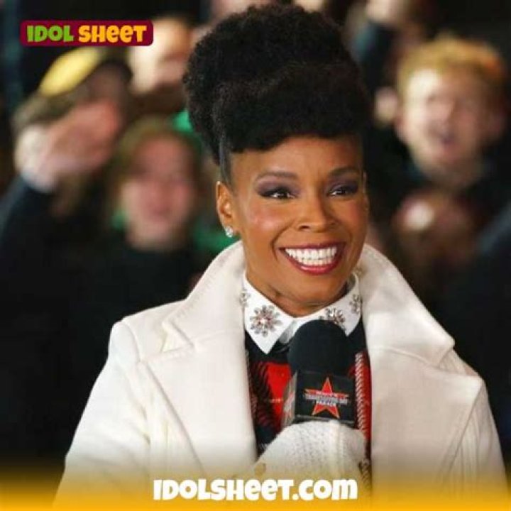 Ruffin McNeill Biography, Age, Height, Wife, Net Worth, Family