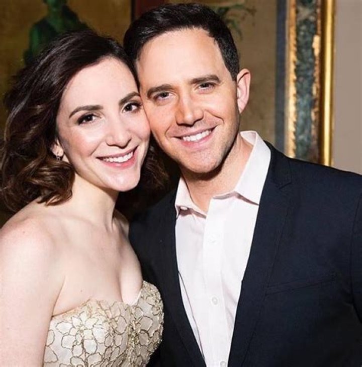 Santino Fontana Biography, Age, Height, Wife, Net Worth, Family