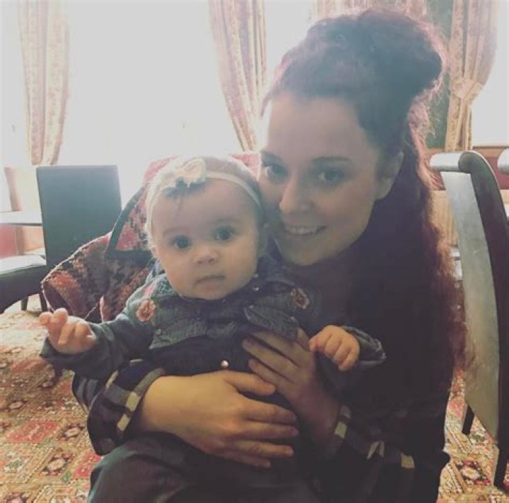 Sarah Harmer Biography, Age, Height, Husband, Net Worth, Family