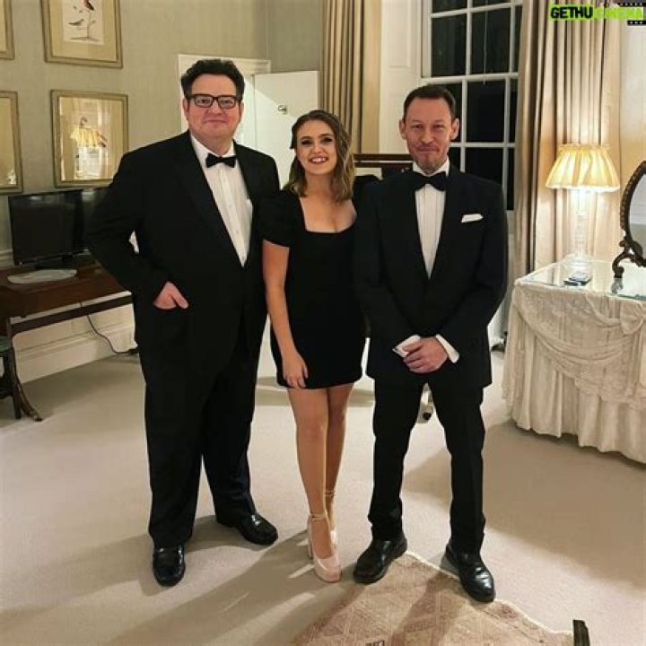 Simon Pegg Biography, Age, Height, Wife, Net Worth, Family