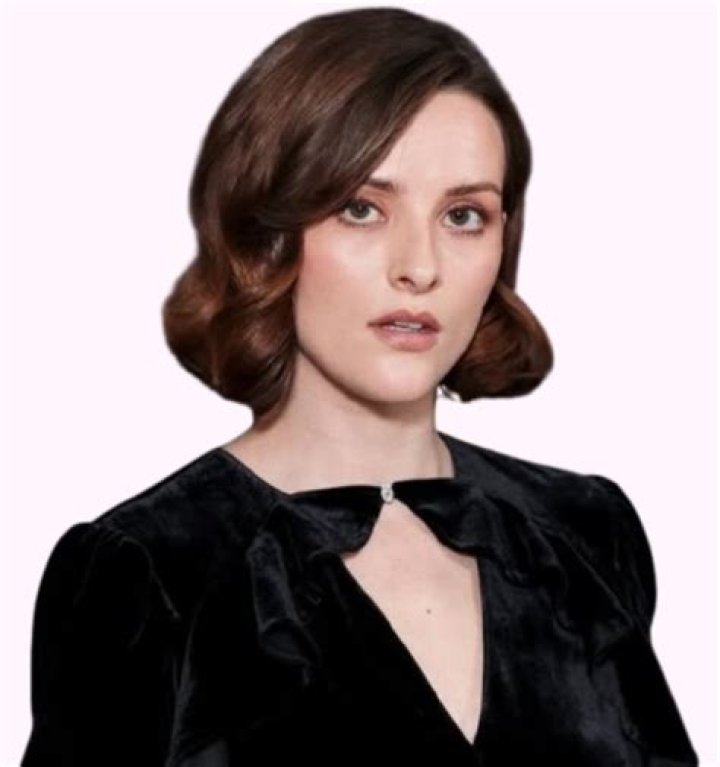 Sophie Crumb Biography, Age, Height, Husband, Net Worth, Family