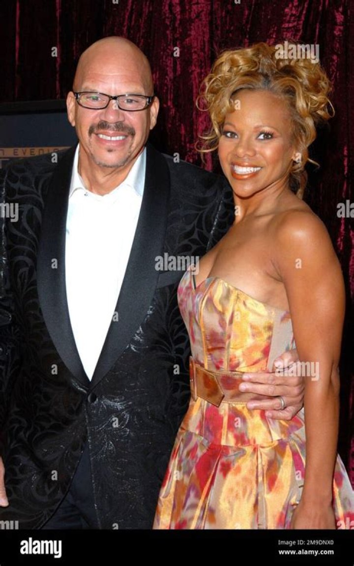 Tom Joyner Biography, Age, Height, Wife, Net Worth, Family