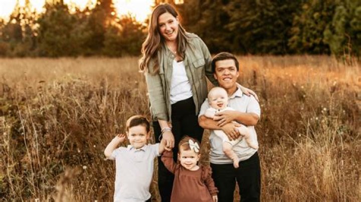 Tori Roloff biografía, edad, altura, esposa, net worth, familia