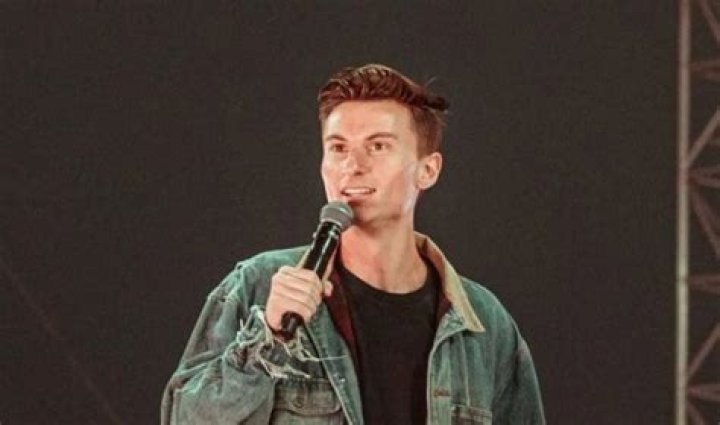 Trevor Wallace Biography, Age, Height, Wife, Net Worth, Family