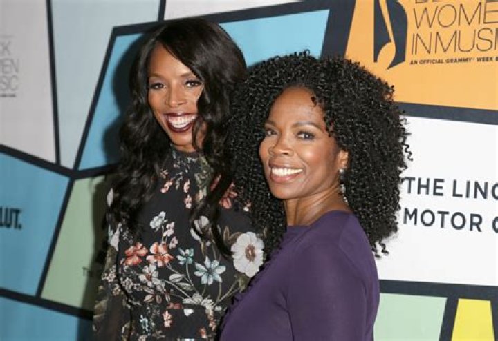 Tyra Ferrell Biography, Age, Height, Husband, Net Worth, Family