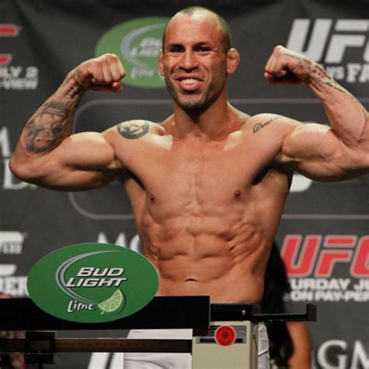 Wanderlei Silva Biography, Age, Height, Wife, Net Worth, Family