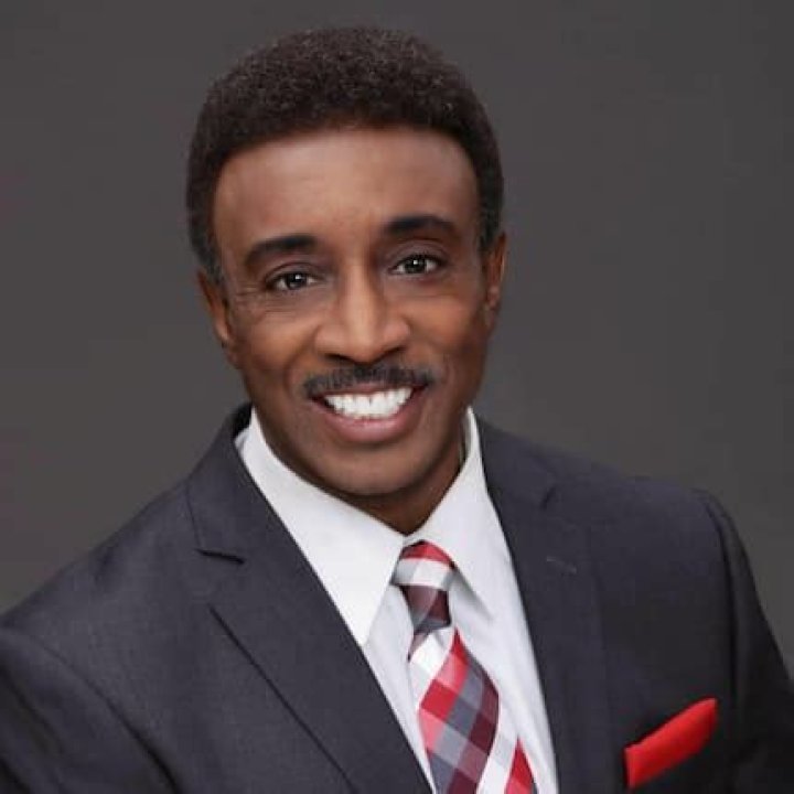 Wayne Dawson Biography, Age, Height, Wife, Net Worth, Family