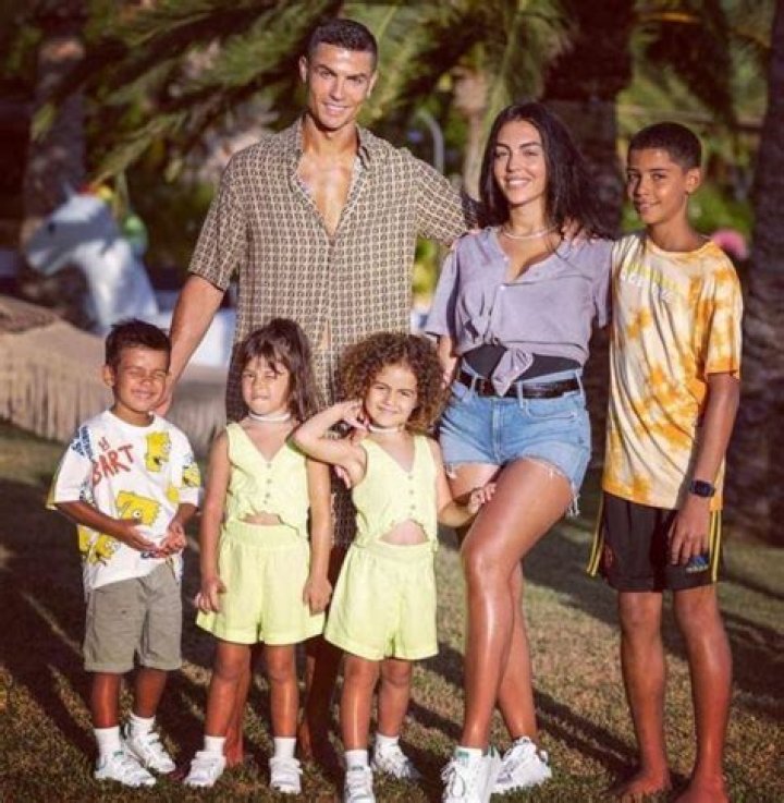 Wesley Tavares dos Santos Biography, Age, Height, Wife, Net Worth, Family