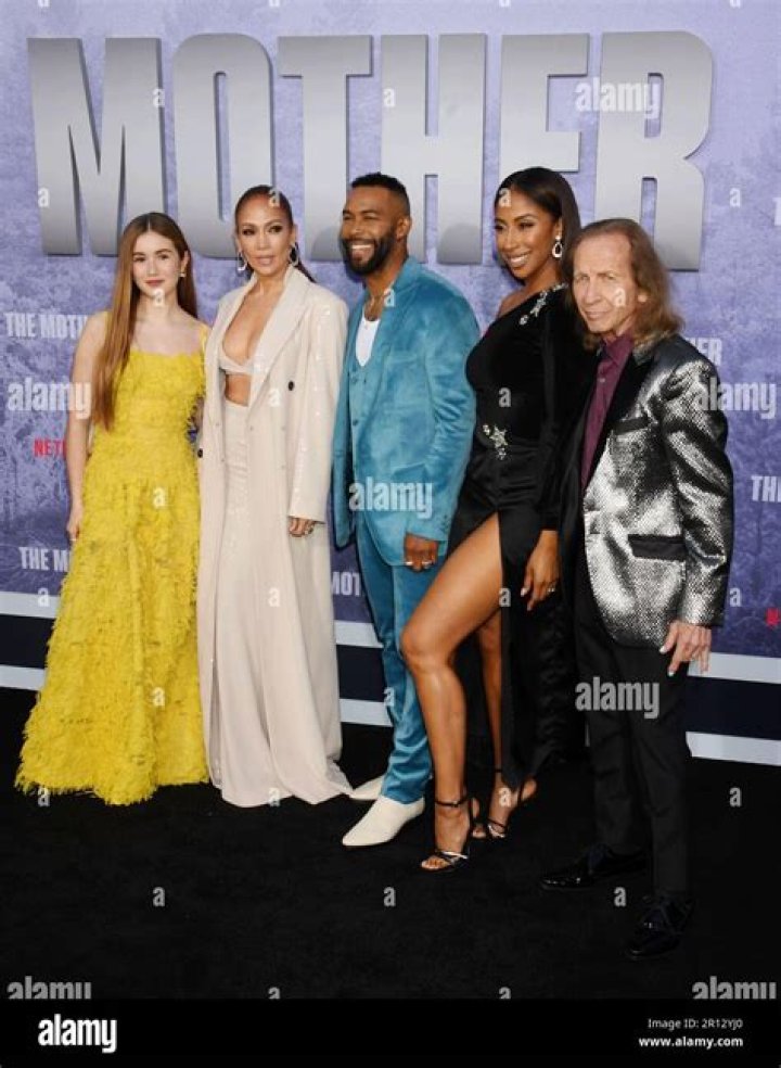 Yvonne Senat Jones Biography, Age, Height, Husband, Net Worth, Family